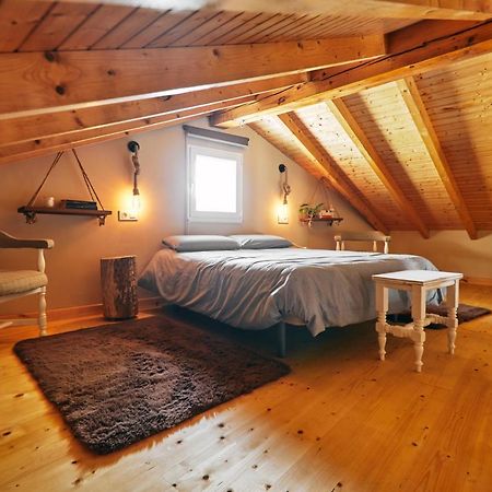 Casa Montse. Apartamentos Turisticos 里瓦德奥 外观 照片